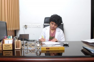 Dr Anuradha